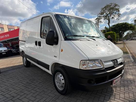 PEUGEOT BOXER 2.3 HDI 330 FURGÃO CURTO 8V DIESEL 3P MANUAL
